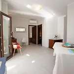 Lu Lioni 3*