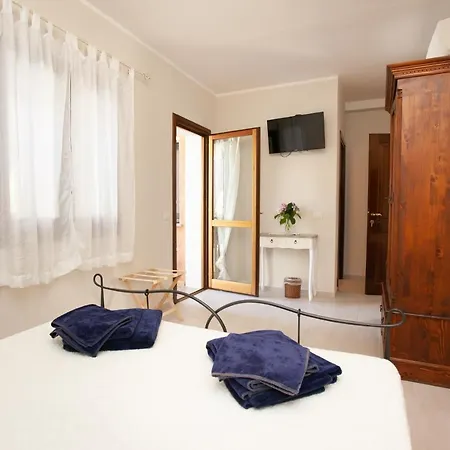 Lu Lioni Bed & Breakfast San Teodoro (Sardinia)
